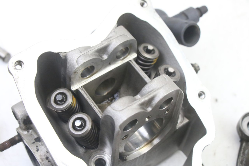 photo de ZYLINDERKOPF GILERA NEXUS 300 (2008 - 2013)