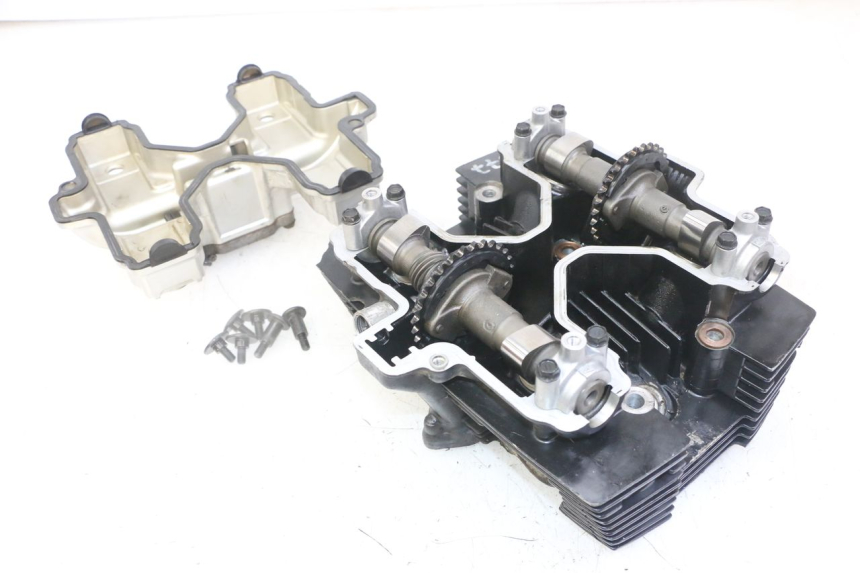 photo de ZYLINDERKOPF SUZUKI GS GSE 500 (2001 - 2003)
