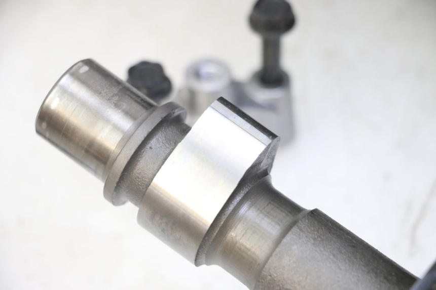 photo de ZYLINDERKOPF SUZUKI GS GSE 500 (2001 - 2003)