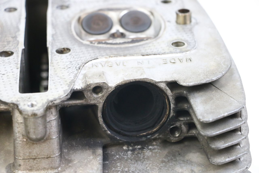 photo de ZYLINDERKOPF SUZUKI GSX E 250 (1982 - 1983)