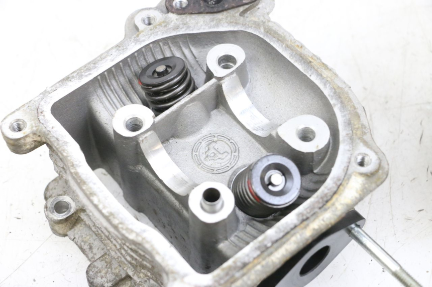 photo de ZYLINDERKOPF SPEEDY HT50QT6 50