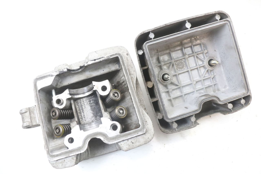 photo de ZYLINDERKOPF HYOSUNG GF 125 (2001 - 2005)