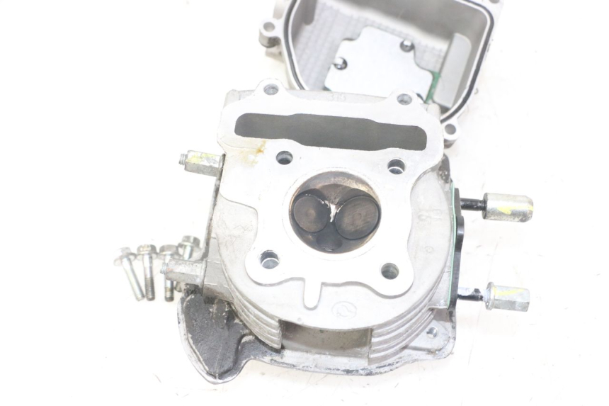 photo de ZYLINDERKOPF PEUGEOT KISBEE 4T 50 (2018 - 2022)