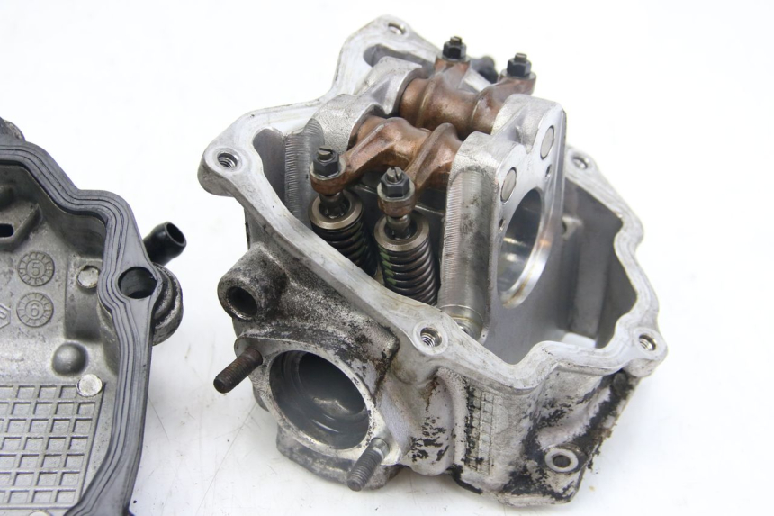 photo de ZYLINDERKOPF PIAGGIO MP3 125 (2006 - 2014)