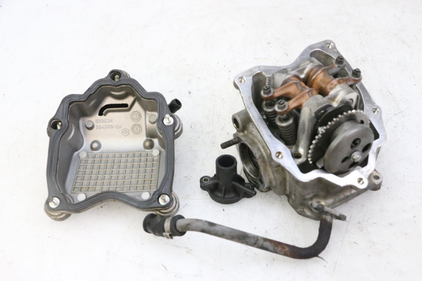 photo de ZYLINDERKOPF PIAGGIO VESPA GRANTURISMO 200 (2004 - 2005)