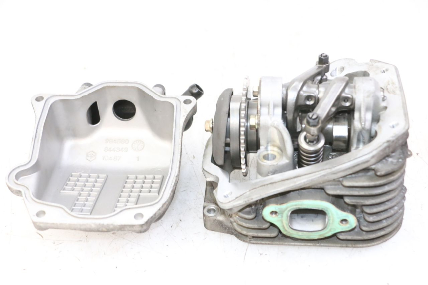 photo de ZYLINDERKOPF PIAGGIO VESPA LX 150 (2005 - 2013)