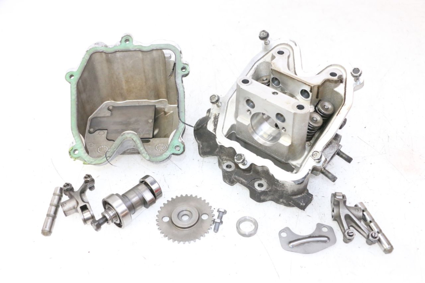 photo de ZYLINDERKOPF PEUGEOT SATELIS 125 (2013 - 2018)