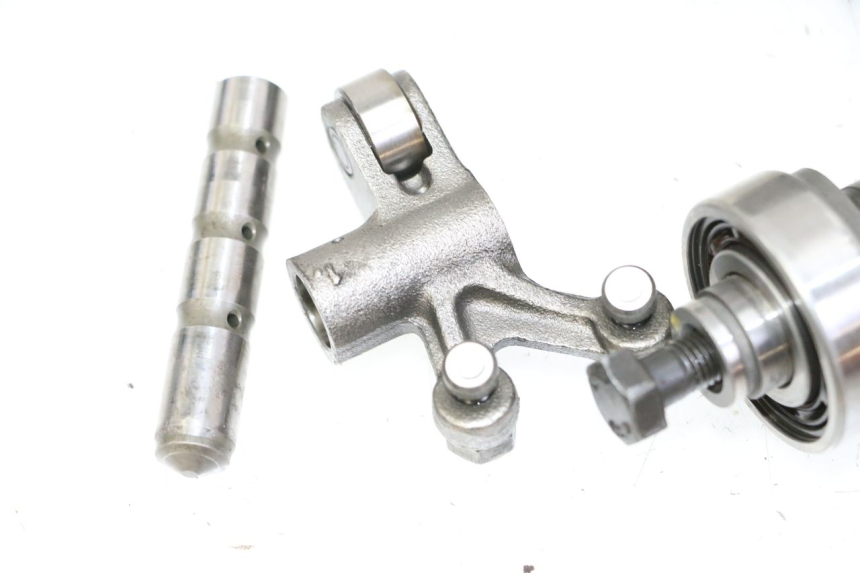 photo de ZYLINDERKOPF PEUGEOT SATELIS 125 (2013 - 2018)