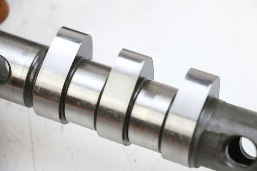 photo de ZYLINDERKOPF YAMAHA TDM ABS 900 (2002 - 2014) - Detaillierte Sichtprüfung