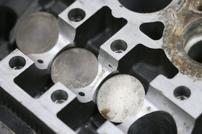 photo de ZYLINDERKOPF YAMAHA TDM ABS 900 (2002 - 2014) - Gesamtansicht des Produkts