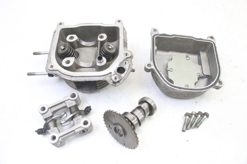 photo de ZYLINDERKOPF PEUGEOT V-CLIC VCLIC 50 (2007 - 2013)