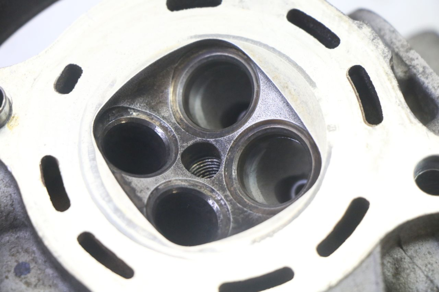 photo de ZYLINDERKOPF YAMAHA X-MAX XMAX 125 (2010 - 2014)