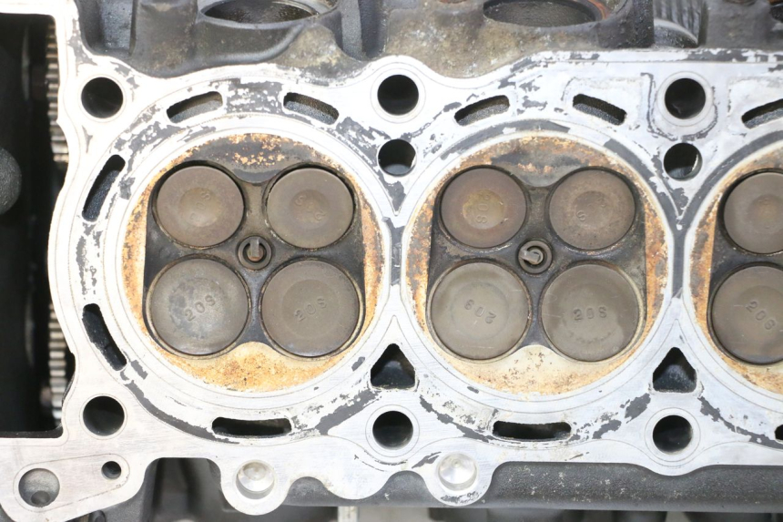 photo de ZYLINDERKOPF YAMAHA XJ6 600 (2008 - 2016)