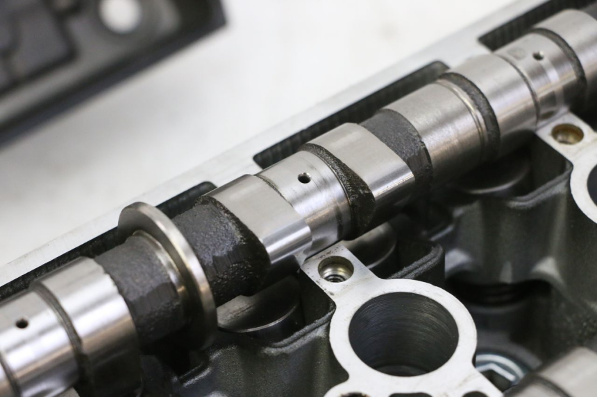 photo de ZYLINDERKOPF YAMAHA XJ6 600 (2008 - 2016)