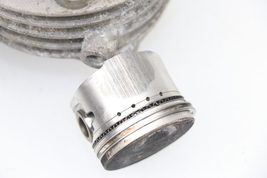 photo de ZYLINDER KOLBEN BAOTIAN BT 49 QT-9 50 (2006 - 2010)