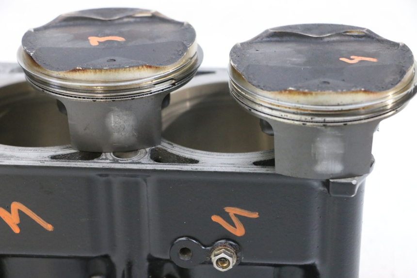 photo de ZYLINDER KOLBEN MV AGUSTA BRUTALE R WALLY 910 (2008 - 2008) - Geprüftes Gebrauchtteil