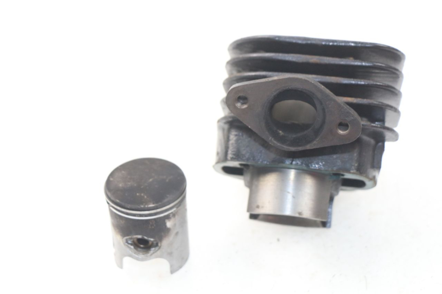 photo de ZYLINDER KOLBEN YAMAHA BW'S 50 (1999 - 2003) - Charakteristische Merkmale