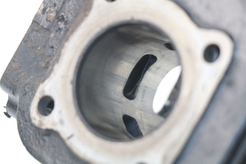 photo de ZYLINDER KOLBEN YAMAHA BW'S 50 (1999 - 2003) - Kennzeichnungen und Originalreferenzen