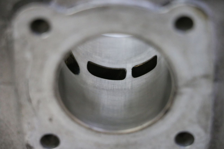 photo de ZYLINDER KOLBEN PEUGEOT ELYSTAR 50 (2002 - 2014)