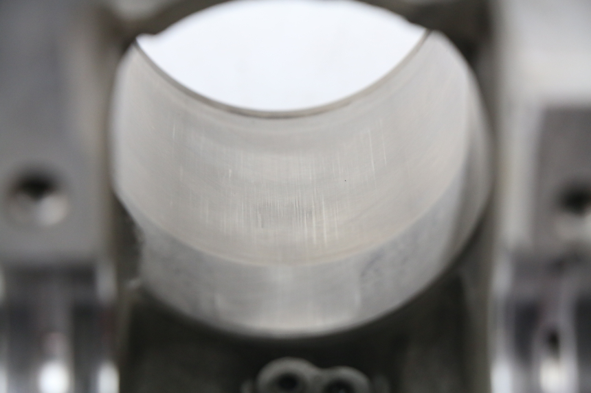 photo de ZYLINDER KOLBEN SUZUKI GSX-R GSXR K16 1000 (2012 - 2016) - Detaillierte Sichtprüfung