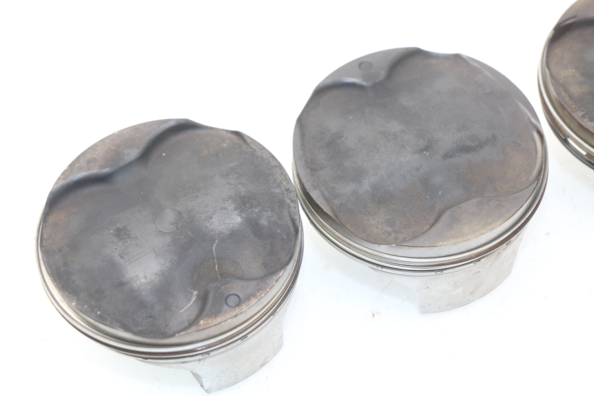 photo de ZYLINDER KOLBEN SUZUKI GSX-R GSXR K16 1000 (2012 - 2016) - Zoom auf Komponenten