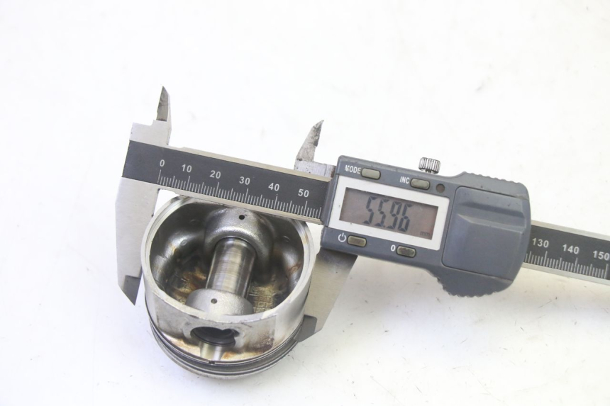 photo de ZYLINDER KOLBEN DAELIM HISTORY 125 (2001 - 2002)