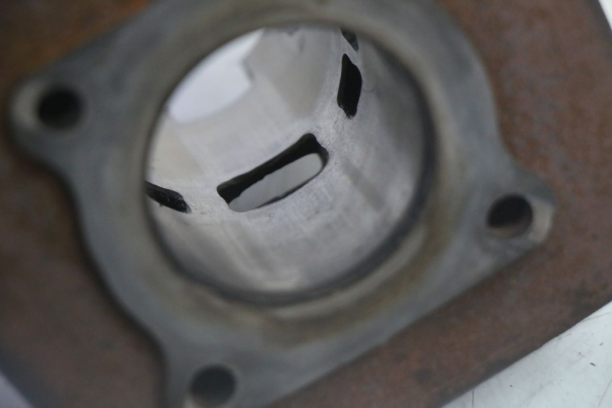 photo de ZYLINDER KOLBEN PEUGEOT KISBEE 2T 50 (2010 - 2017)