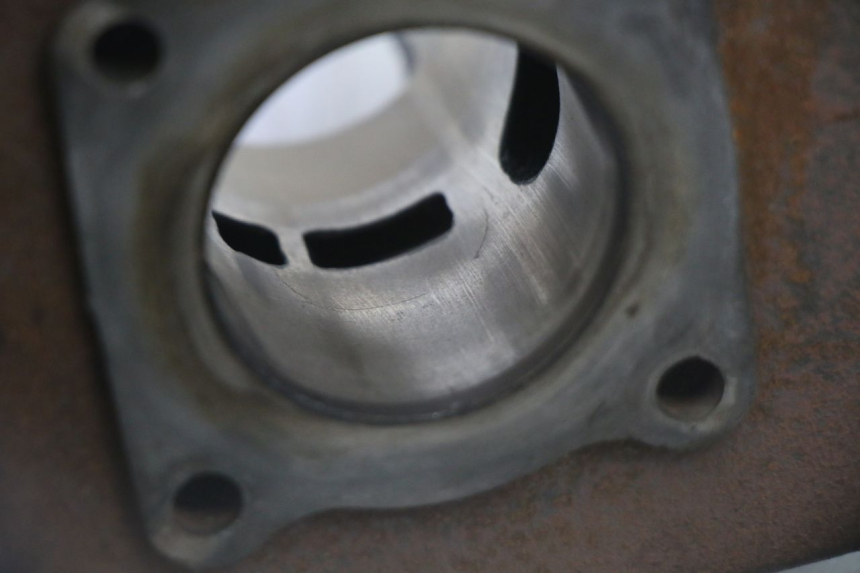 photo de ZYLINDER KOLBEN PEUGEOT KISBEE 2T 50 (2010 - 2017)