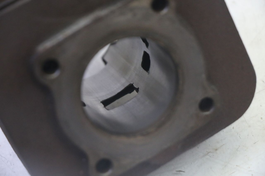 photo de ZYLINDER KOLBEN PIAGGIO NEW TYPHOON 50 (2010 - 2017)