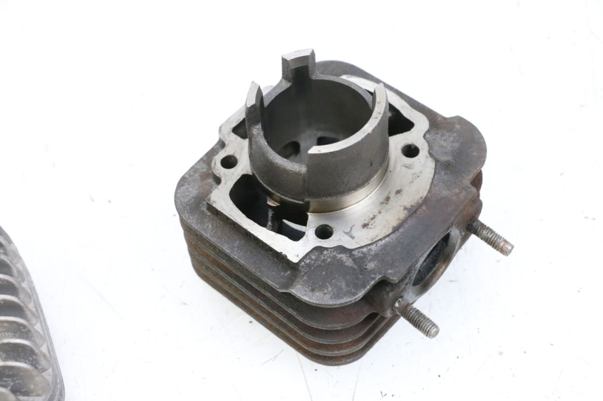 photo de ZYLINDER KOLBEN PIAGGIO NEW TYPHOON 50 (2010 - 2017) - Alternative Perspektive