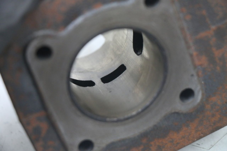 photo de ZYLINDER KOLBEN PEUGEOT ELYSTAR 50 (2002 - 2014)