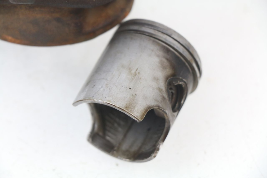 photo de ZYLINDER KOLBEN PEUGEOT LUDIX BLASTER 50 (2006 - 2014)