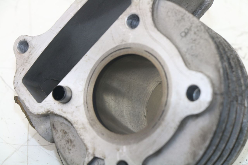 photo de ZYLINDER KOLBEN PEUGEOT V-CLIC VCLIC 50 (2007 - 2013)