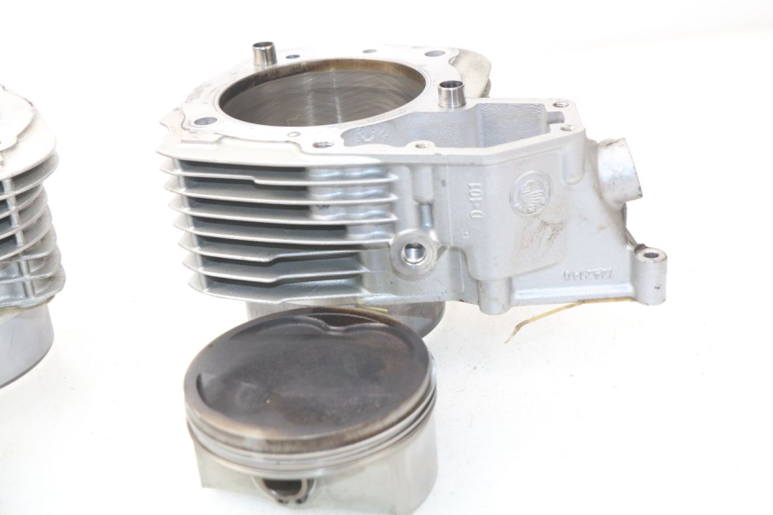 photo de ZYLINDER KOLBEN BMW R GS 1150 (1999 - 2004)