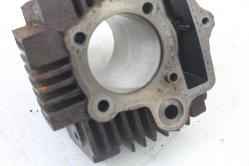 photo de ZYLINDER KOLBEN APOLLO RFZ 125