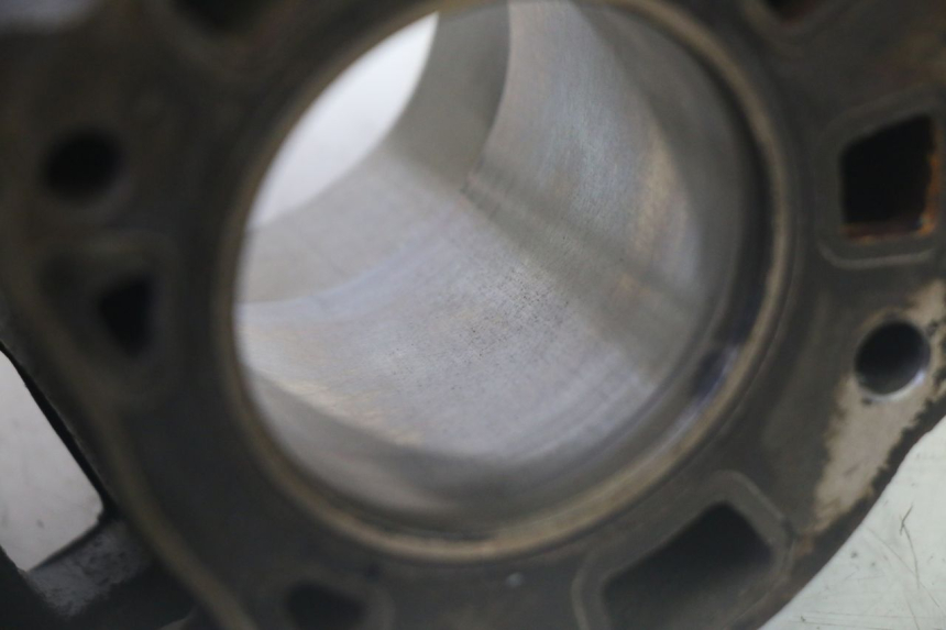 photo de ZYLINDER KOLBEN PIAGGIO XEVO - X EVO 125 (2007 - 2016)