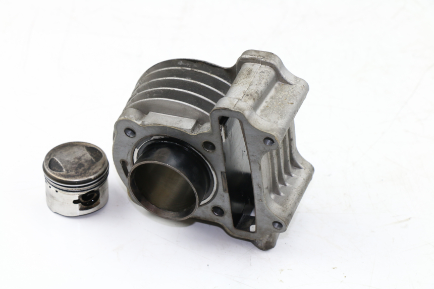 photo de ZYLINDER KOLBEN ZHONGNENG ZN50QT 50 (2005 - 2010) - Gesamtansicht des Produkts