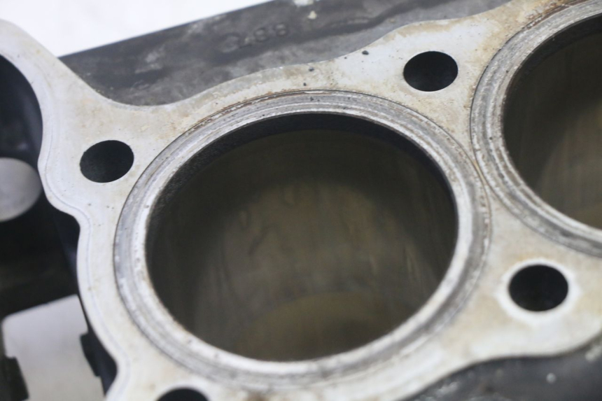 photo de ZYLINDER KOLBEN KAWASAKI ZR 7 750 (1999 - 2001) - Hochauflösende Nahaufnahme