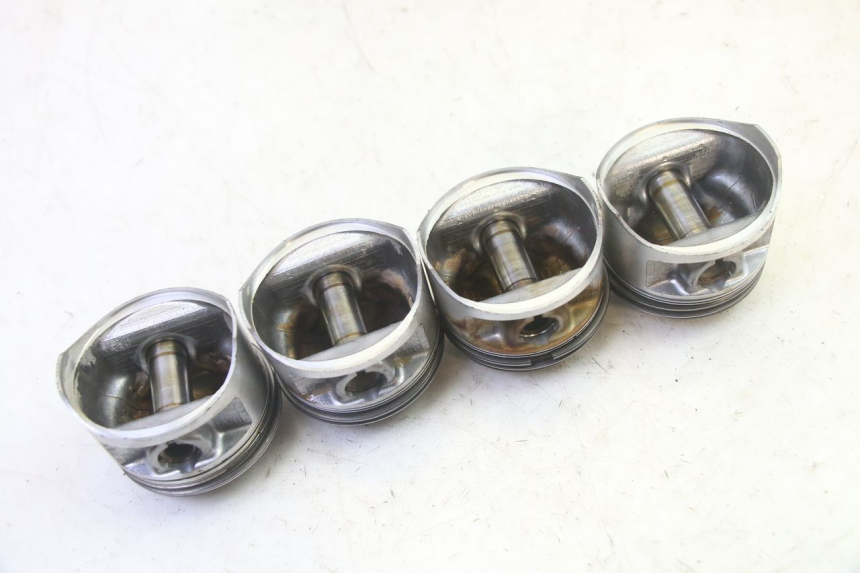 photo de ZYLINDER KOLBEN KAWASAKI ZR 7 750 (1999 - 2001) - Hauptansicht