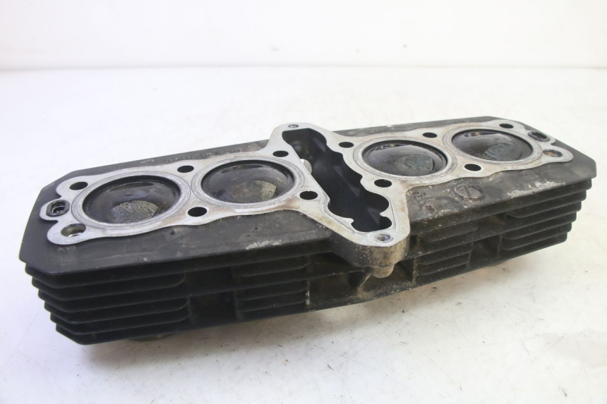 photo de ZYLINDER KOLBEN KAWASAKI ZR 7 750 (1999 - 2001) - Technische Nahaufnahme