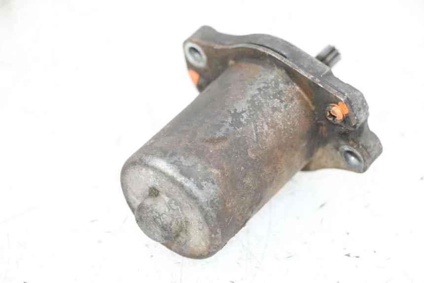 photo de STARTER MBK BOOSTER SPIRIT NAKED 50 (2004 - 2017) - Technische Nahaufnahme