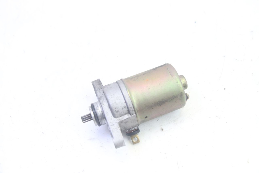 photo de STARTER PEUGEOT KISBEE 4T 50 (2018 - 2022) - Zoom auf Gebrauchszustand