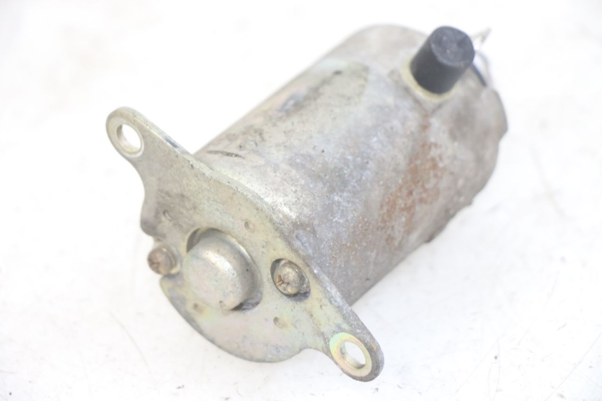photo de STARTER PEUGEOT TWEET 4T 50 (2014 - 2019)