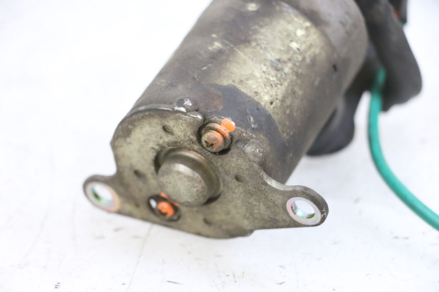 photo de ANLASSER PEUGEOT SPEEDFIGHT 4 4T EFI 50 (2021 - 2025) - Alternative Perspektive