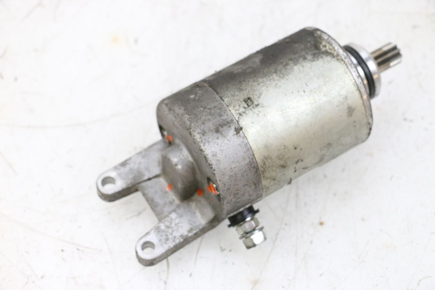 photo de ANLASSER PIAGGIO VESPA GTS SUPER IE 125 (2009 - 2016) - Detailansicht des Bauteils