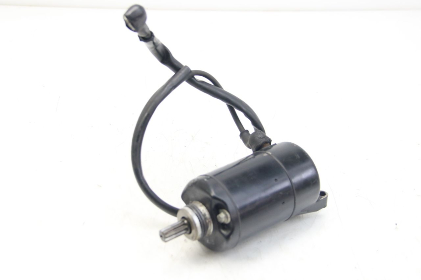 photo de STARTER YAMAHA FZS FAZER 600 (2001 - 2003)