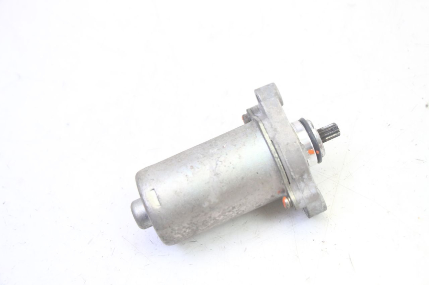 photo de STARTER PIAGGIO ZIP 4T 50 (2018 - 2020) - Alternative Perspektive