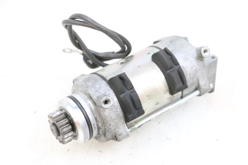 photo de ANLASSER KAWASAKI ZR 7 750 (1999 - 2001) - Details der Befestigungspunkte