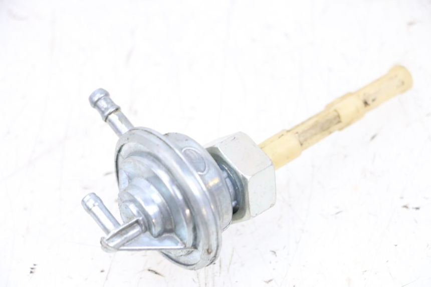 photo de TANKUNTERDRUCK KYMCO AGILITY 4T 50 (2018 - 2022) - Zoom auf Gebrauchszustand