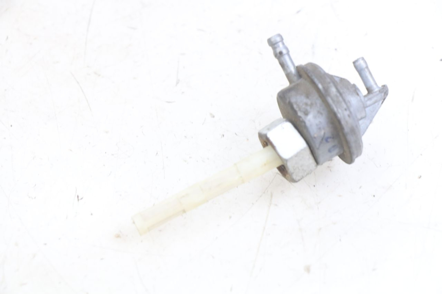 photo de TANKUNTERDRUCK KYMCO AGILITY NAKED RENOUVO 2T 50 (2011 - 2018)